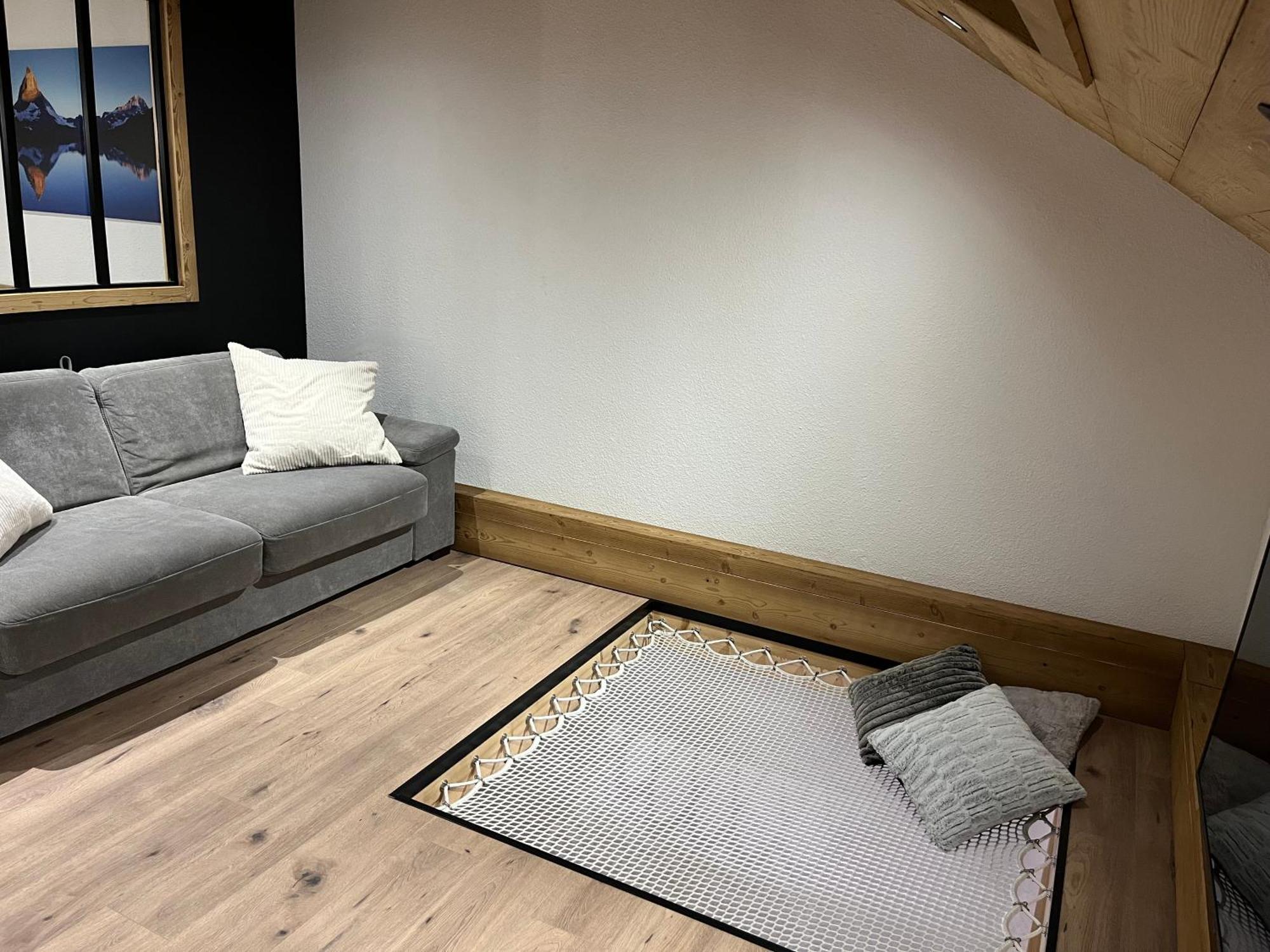 Le Chevran Apartment